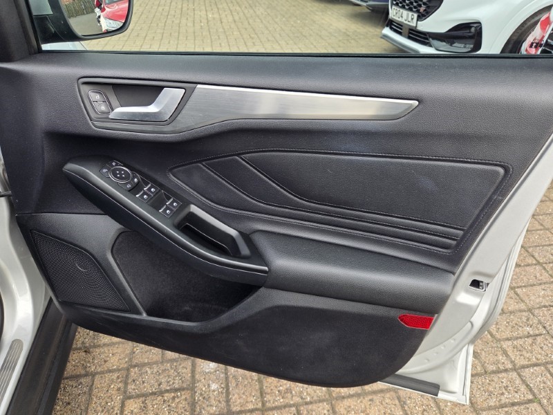 2019 (19) FORD FOCUS 1.5 EcoBlue 120 Titanium 5dr 5750718