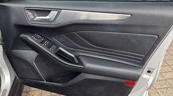2019 (19) FORD FOCUS 1.5 EcoBlue 120 Titanium 5dr 5750718