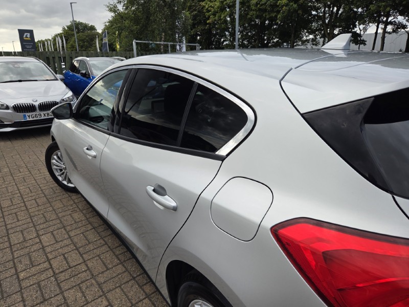 2019 (19) FORD FOCUS 1.5 EcoBlue 120 Titanium 5dr 5750700