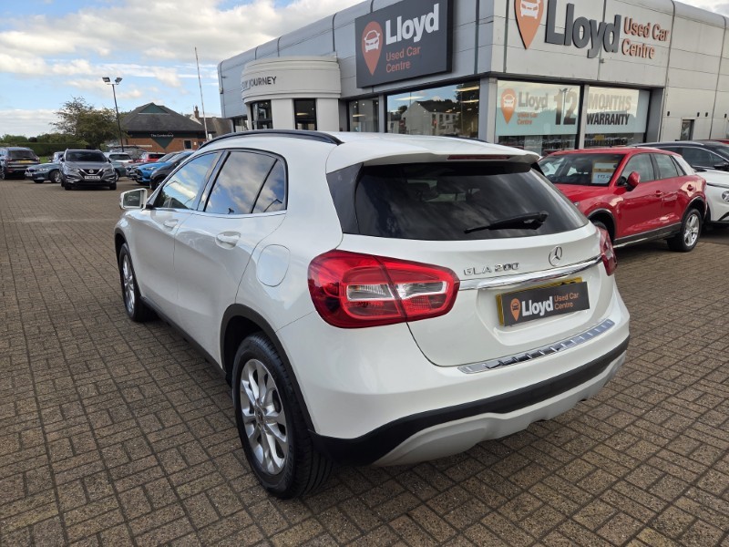 2018 (68) MERCEDES-BENZ GLA 200 SE 5dr Auto 5750600