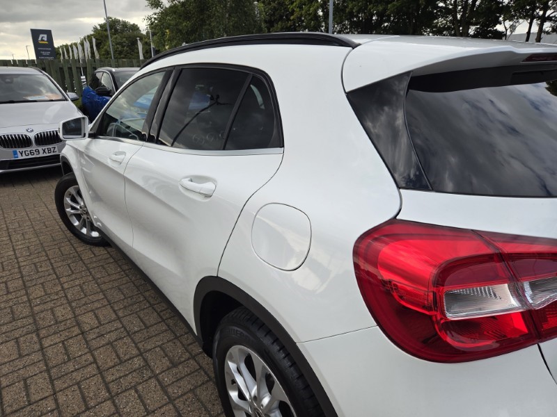 2018 (68) MERCEDES-BENZ GLA 200 SE 5dr Auto 5750597
