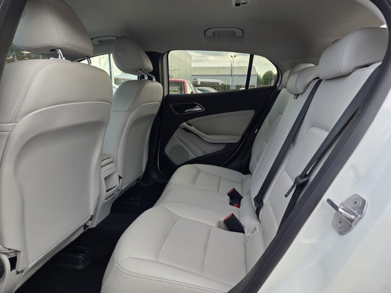 2018 (68) MERCEDES-BENZ GLA 200 SE 5dr Auto 5750606