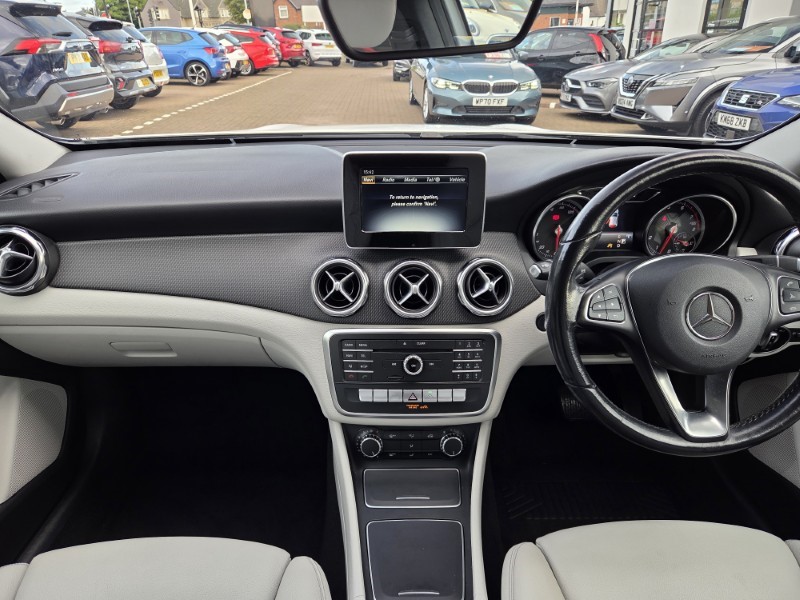 2018 (68) MERCEDES-BENZ GLA 200 SE 5dr Auto 5750607