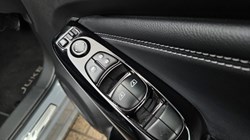 2025 (25) NISSAN JUKE 1.6 Hybrid Tekna 5dr Auto 5759489
