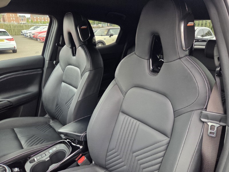 2025 (25) NISSAN JUKE 1.6 Hybrid Tekna 5dr Auto 5759486
