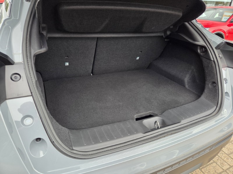2025 (25) NISSAN JUKE 1.6 Hybrid Tekna 5dr Auto 5759476