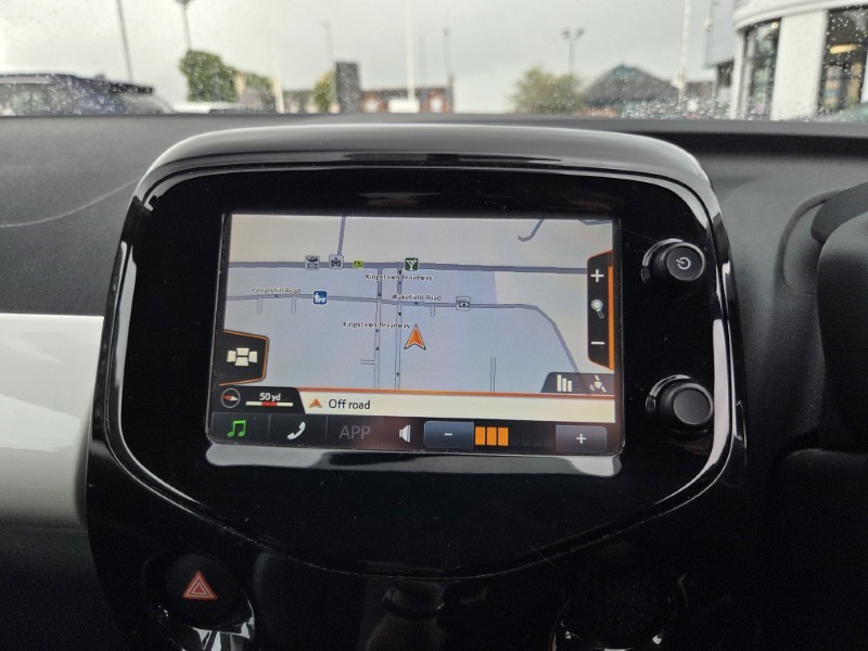 2017 (17) TOYOTA AYGO 1.0 VVT-i X-Press 5dr 5771023