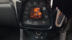 2017 (17) TOYOTA AYGO 1.0 VVT-i X-Press 5dr 5771020