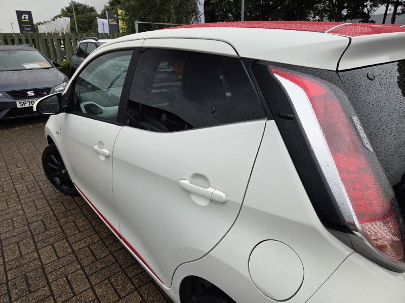 2017 (17) TOYOTA AYGO 1.0 VVT-i X-Press 5dr 5770997