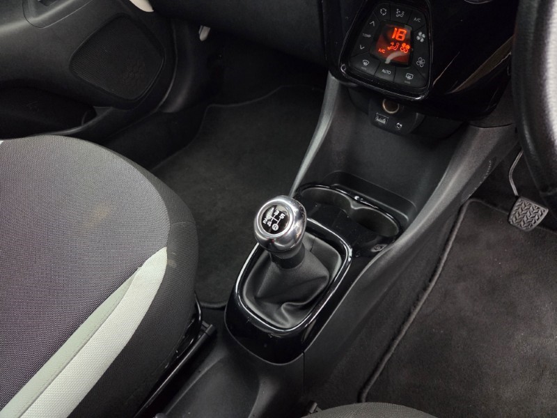 2017 (17) TOYOTA AYGO 1.0 VVT-i X-Press 5dr 5771019