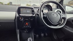 2017 (17) TOYOTA AYGO 1.0 VVT-i X-Press 5dr 5771009