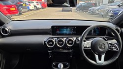 2019 (69) MERCEDES-BENZ A CLASS A180 Sport Executive 5dr 5777766