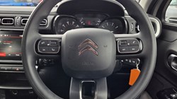 2021 (21) CITROEN C3 1.2 PureTech Shine 5dr 5759912