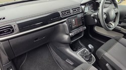 2021 (21) CITROEN C3 1.2 PureTech Shine 5dr 5759904