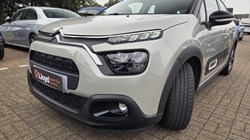 2021 (21) CITROEN C3 1.2 PureTech Shine 5dr 5759888