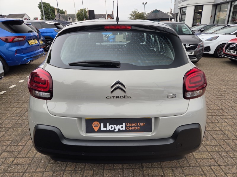 2021 (21) CITROEN C3 1.2 PureTech Shine 5dr 5759893