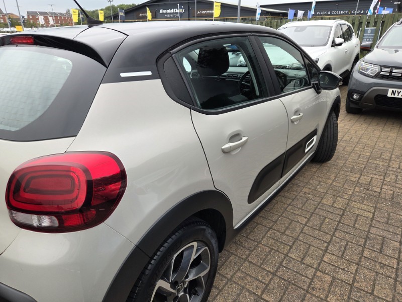 2021 (21) CITROEN C3 1.2 PureTech Shine 5dr 5759890