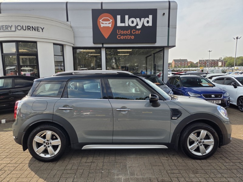 2017 (67) MINI COUNTRYMAN 1.5 Cooper 5dr Auto 5760196