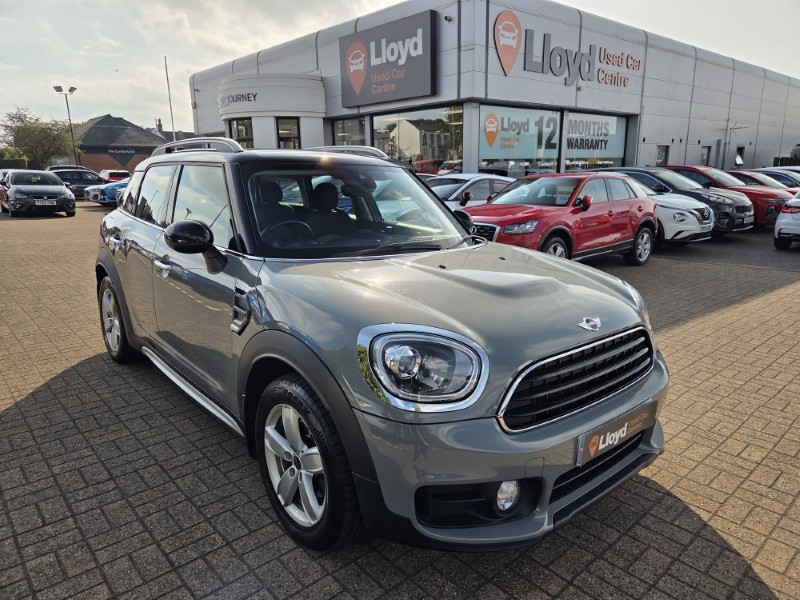 2017 (67) MINI COUNTRYMAN 1.5 Cooper 5dr Auto