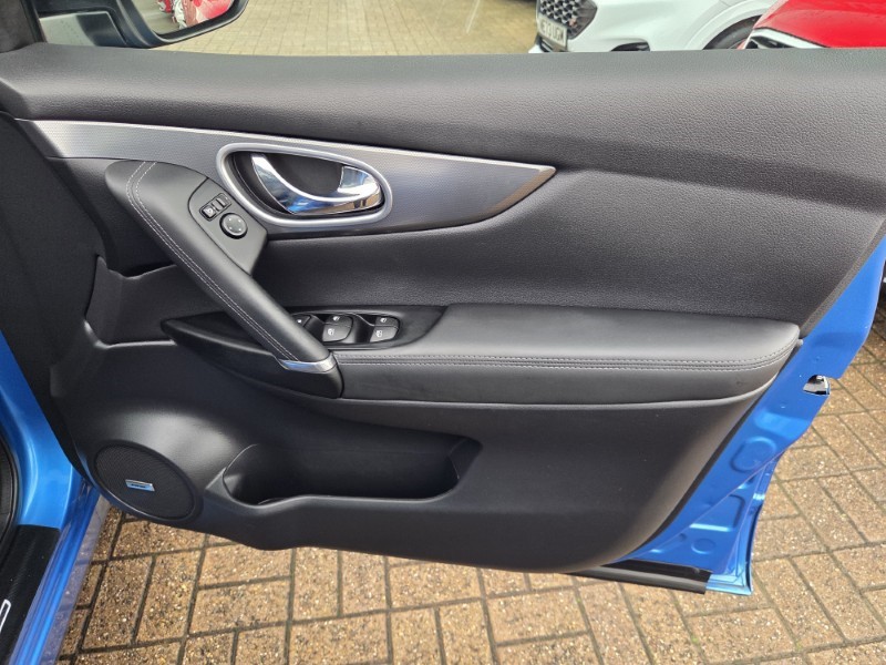 2020 (20) NISSAN QASHQAI 1.3 DiG-T 160 Tekna PLUS 5dr DCT 5766441