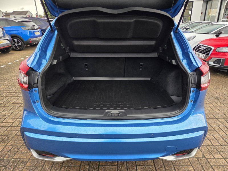 2020 (20) NISSAN QASHQAI 1.3 DiG-T 160 Tekna PLUS 5dr DCT 5766428