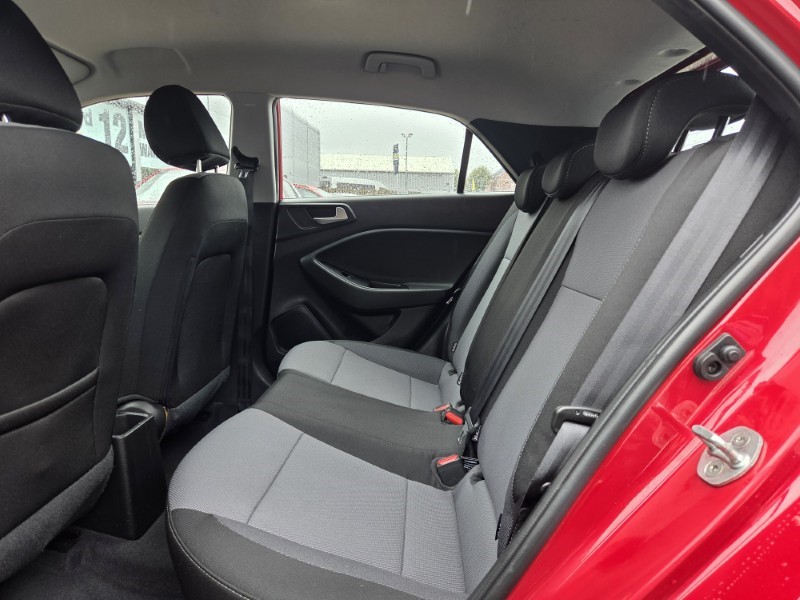 2017 (17) HYUNDAI I20 1.2 SE 5dr 5770854