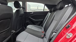 2017 (17) HYUNDAI I20 1.2 SE 5dr 5770854
