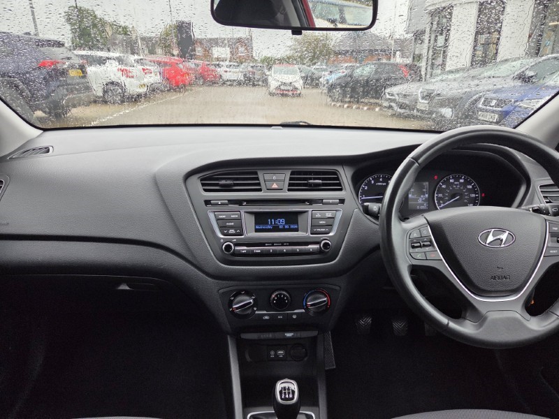 2017 (17) HYUNDAI I20 1.2 SE 5dr 5770855