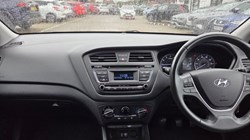 2017 (17) HYUNDAI I20 1.2 SE 5dr 5770855