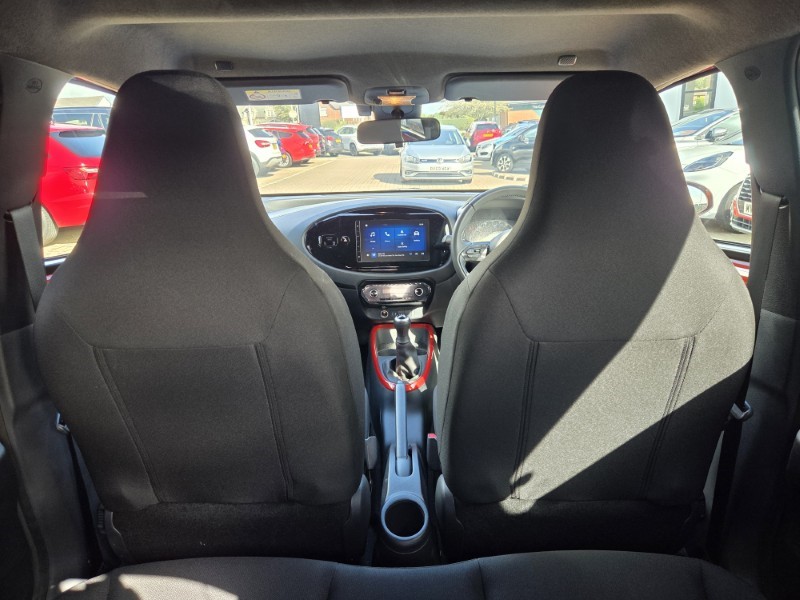2025 (25) TOYOTA AYGO X 1.0 VVT-i Edge 5dr 5785327