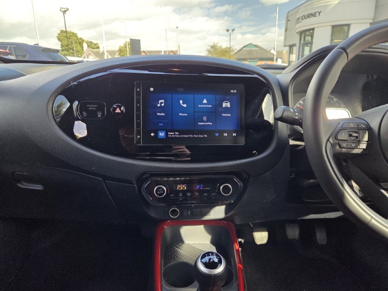 2025 (25) TOYOTA AYGO X 1.0 VVT-i Edge 5dr 5785332