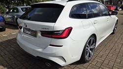 2020 (69) BMW 3 SERIES 320i M Sport 5dr Step Auto 5826829