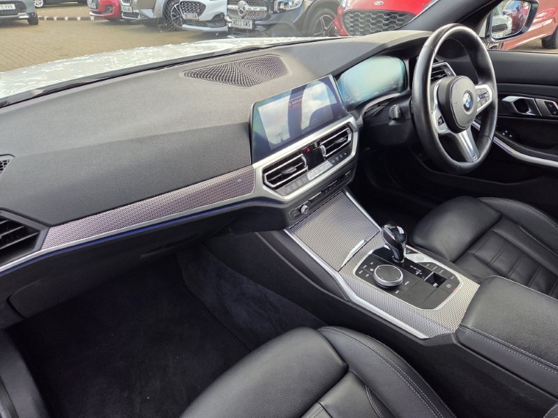 2020 (69) BMW 3 SERIES 320i M Sport 5dr Step Auto 5826840