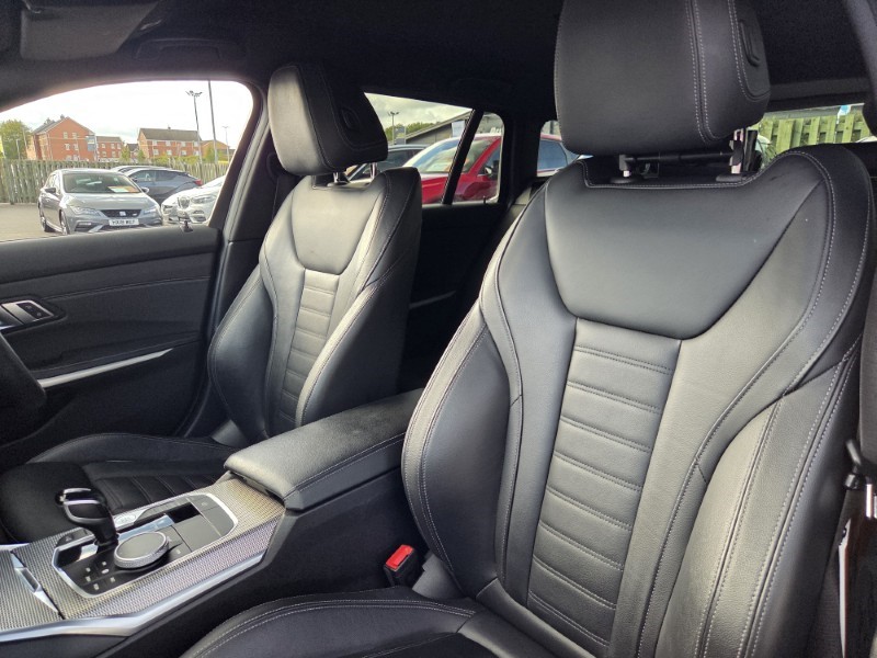 2020 (69) BMW 3 SERIES 320i M Sport 5dr Step Auto 5826842