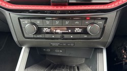 2022 (72) SEAT ARONA 1.0 TSI 110 FR Edition 5dr DSG 5804188