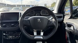 2019 (19) PEUGEOT 2008 1.2 PureTech 110 GT Line 5dr EAT6 5796446