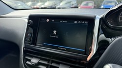 2019 (19) PEUGEOT 2008 1.2 PureTech 110 GT Line 5dr EAT6 5796456