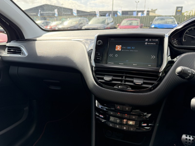 2019 (19) PEUGEOT 2008 1.2 PureTech 110 GT Line 5dr EAT6 5796451