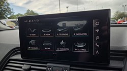 2021 (21) AUDI Q5 40 TDI Quattro Sport 5dr S Tronic 5788543