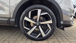 2020 (69) NISSAN QASHQAI 1.3 DiG-T 160 Tekna 5dr DCT 5785350