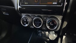 2018 (18) SUZUKI SWIFT 1.0 Boosterjet SZ5 5dr Auto 5785427
