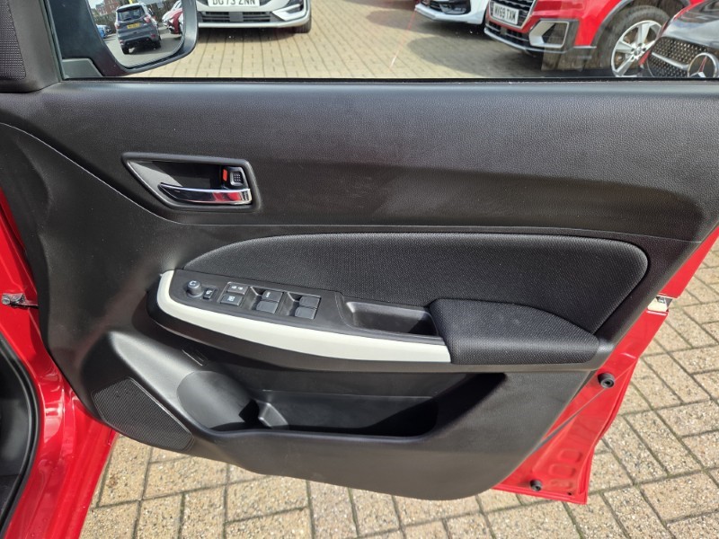 2018 (18) SUZUKI SWIFT 1.0 Boosterjet SZ5 5dr Auto 5785421