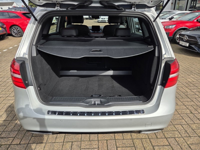 2019 (19) MERCEDES-BENZ B CLASS B200d AMG Line Premium Plus 5dr Auto 5785500