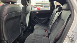 2019 (19) MERCEDES-BENZ B CLASS B200d AMG Line Premium Plus 5dr Auto 5785504