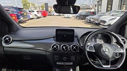 2019 (19) MERCEDES-BENZ B CLASS B200d AMG Line Premium Plus 5dr Auto 5785505
