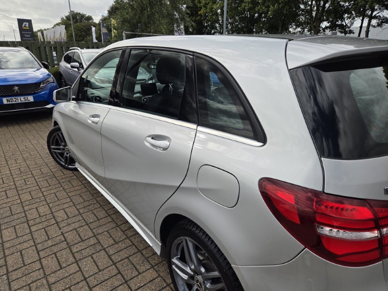 2019 (19) MERCEDES-BENZ B CLASS B200d AMG Line Premium Plus 5dr Auto 5785494