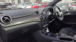 2019 (19) MERCEDES-BENZ B CLASS B200d AMG Line Premium Plus 5dr Auto 5785509