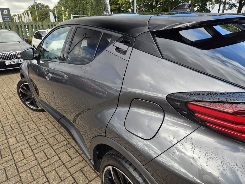 2022 (22) TOYOTA C-HR 1.8 Hybrid GR Sport 5dr CVT 5827118