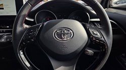 2022 (22) TOYOTA C-HR 1.8 Hybrid GR Sport 5dr CVT 5827141