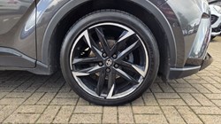 2022 (22) TOYOTA C-HR 1.8 Hybrid GR Sport 5dr CVT 5827110